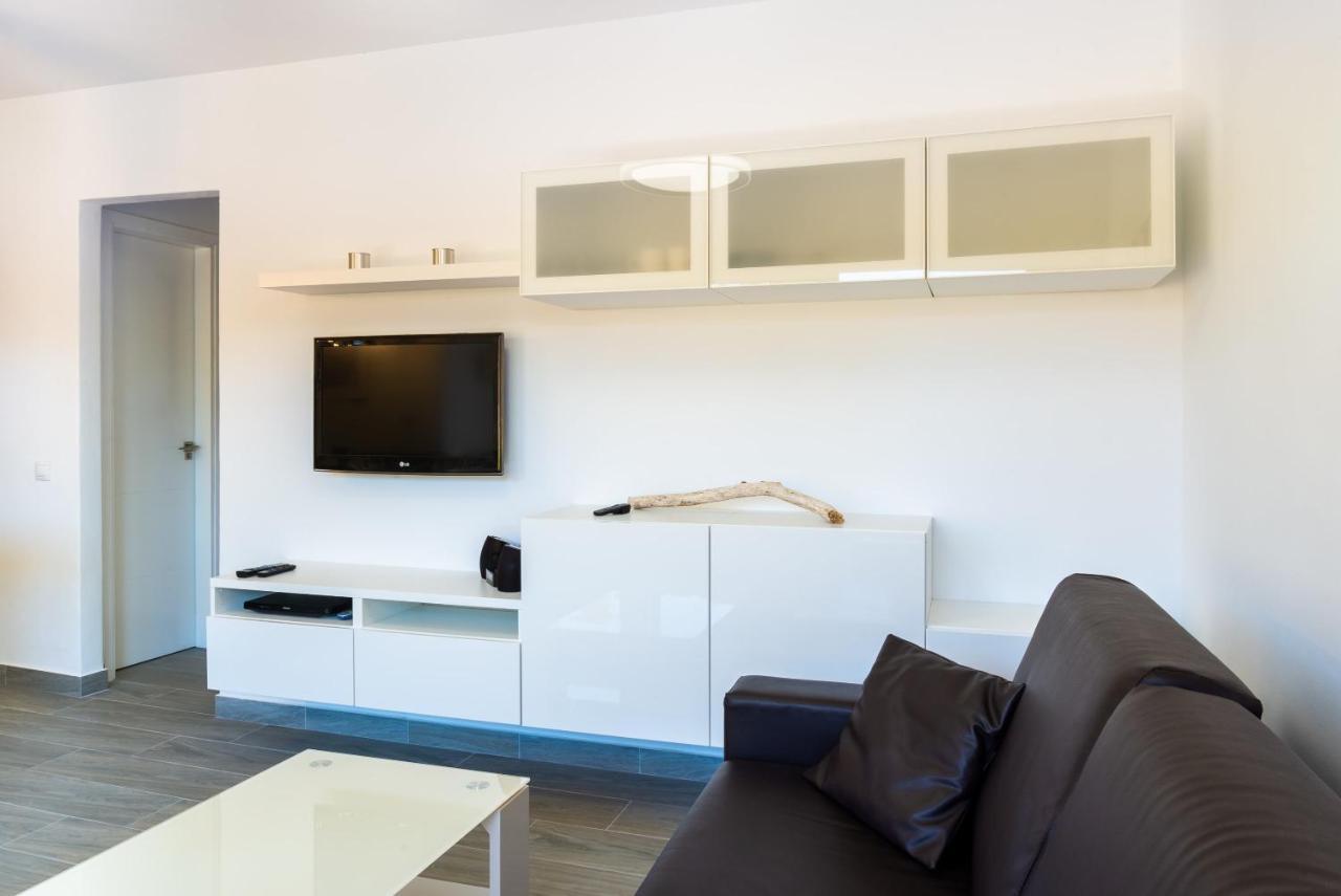 Casa Lucien - Newly Refurbished Apartment With Swimming Pool - Ideal For Couples Corralejo Exterior photo